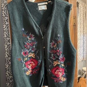 Van Heusen Dark Green Floral Knit Vest